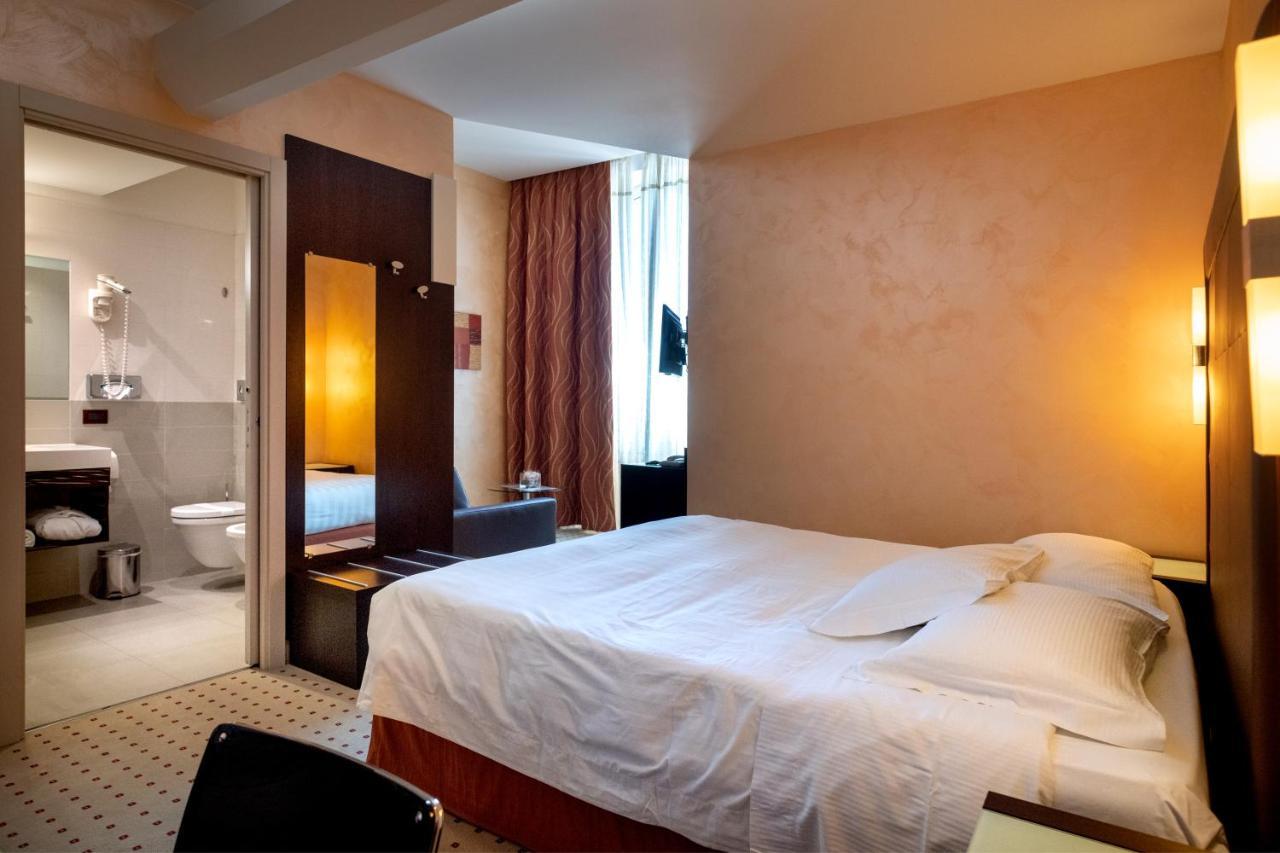 Hotel La Cartiera Vignola  Extérieur photo