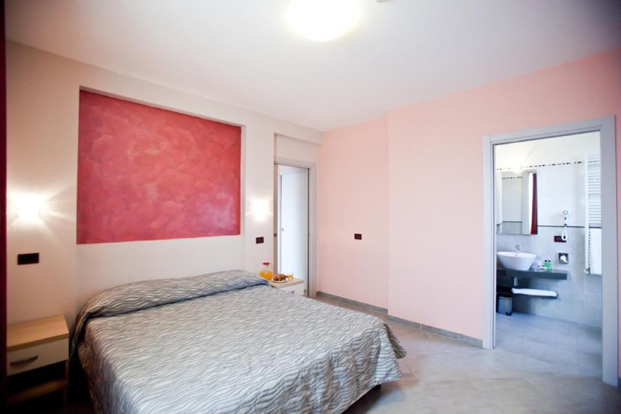 Hotel La Cartiera Vignola  Extérieur photo